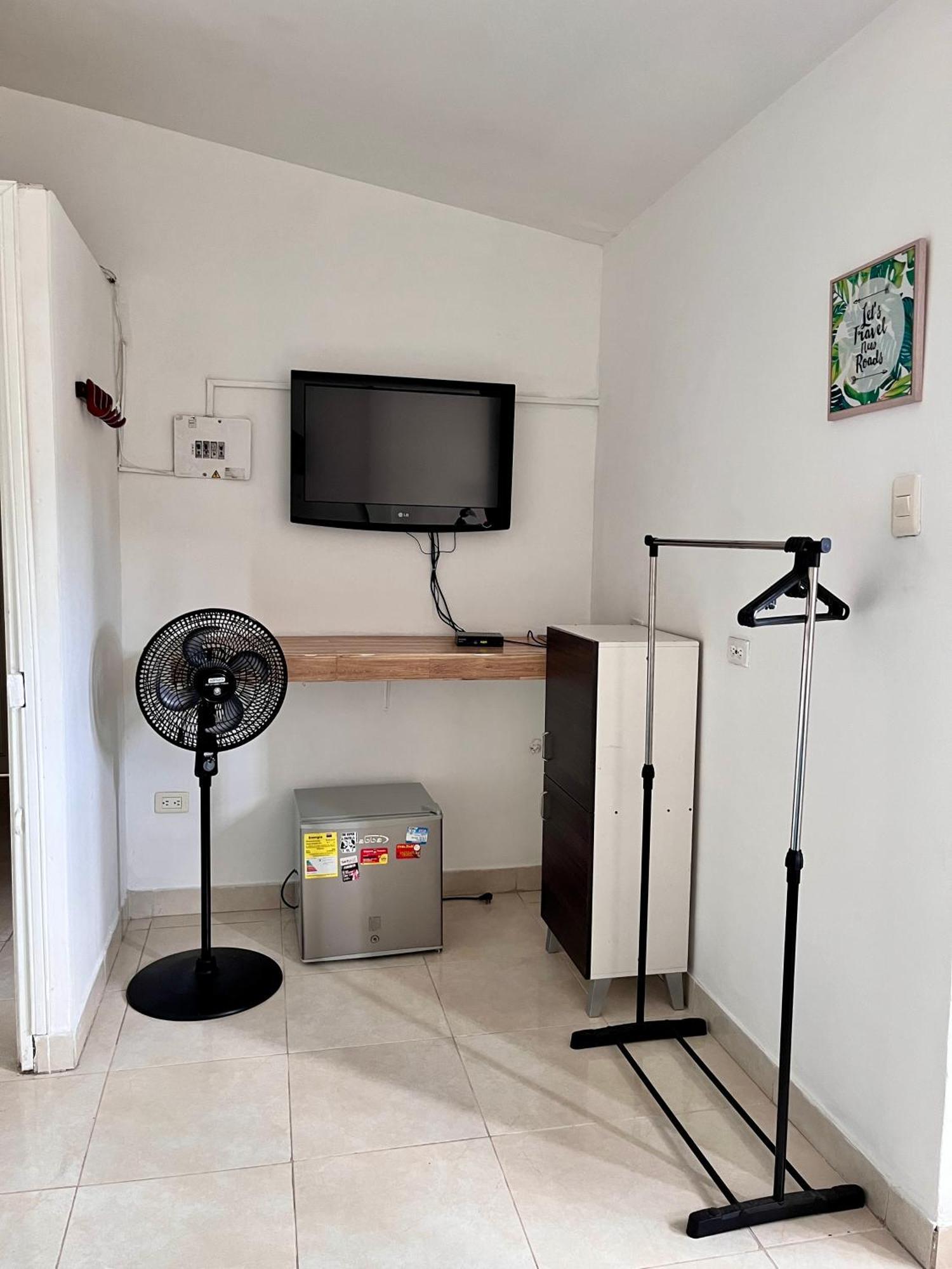 Acogedor Apartaestudio En El Centro De Pereira Luaran gambar